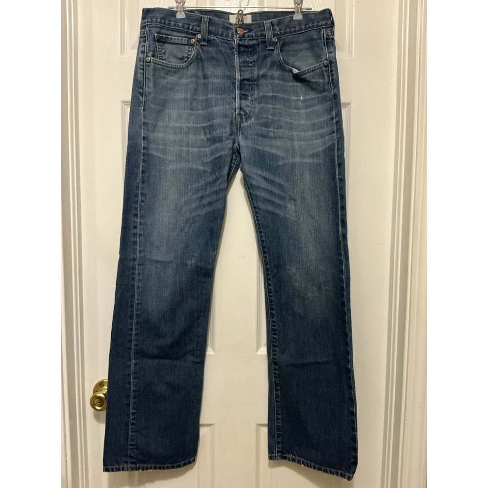 Levis 501 Jeans Straight Leg Gold Button Fly Med Stonewash 34x32 FULL‎ TAG